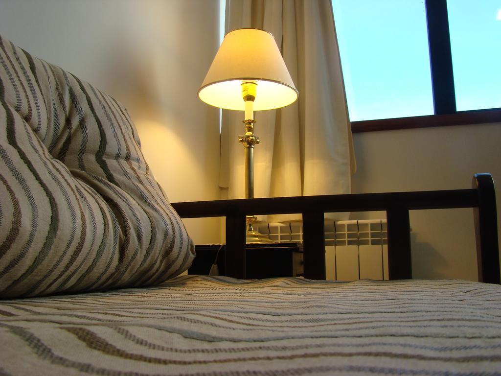 Apartamentos Cardinal Bariloche Chambre photo
