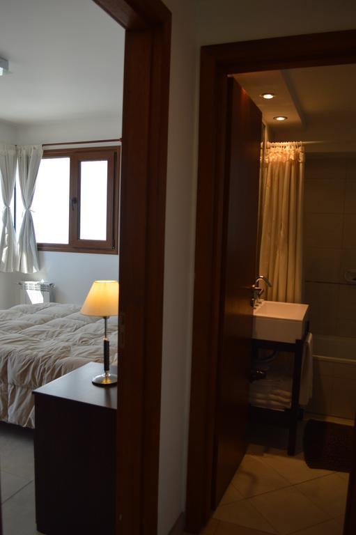 Apartamentos Cardinal Bariloche Chambre photo