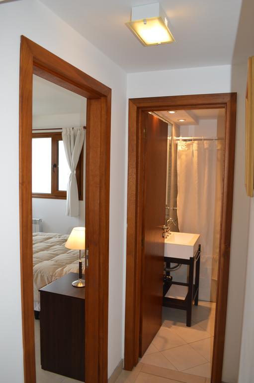 Apartamentos Cardinal Bariloche Chambre photo